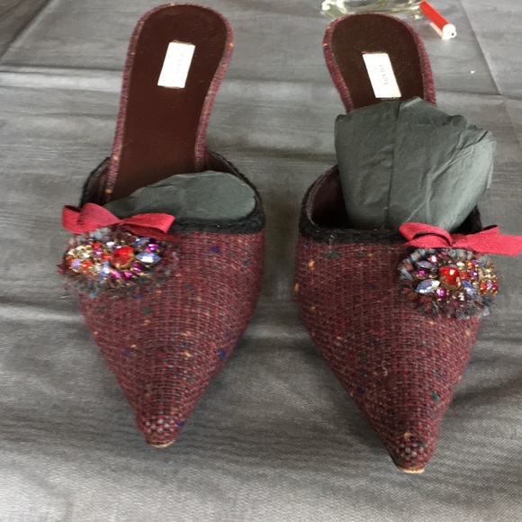 Prada Kitten heel mules. Size 9.5 B. Like new - Picture 2 of 8